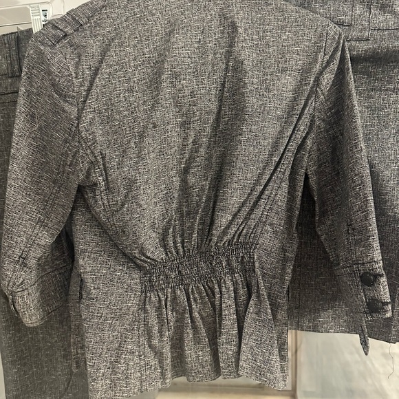 Express 3 piece suit - Picture 3 of 7